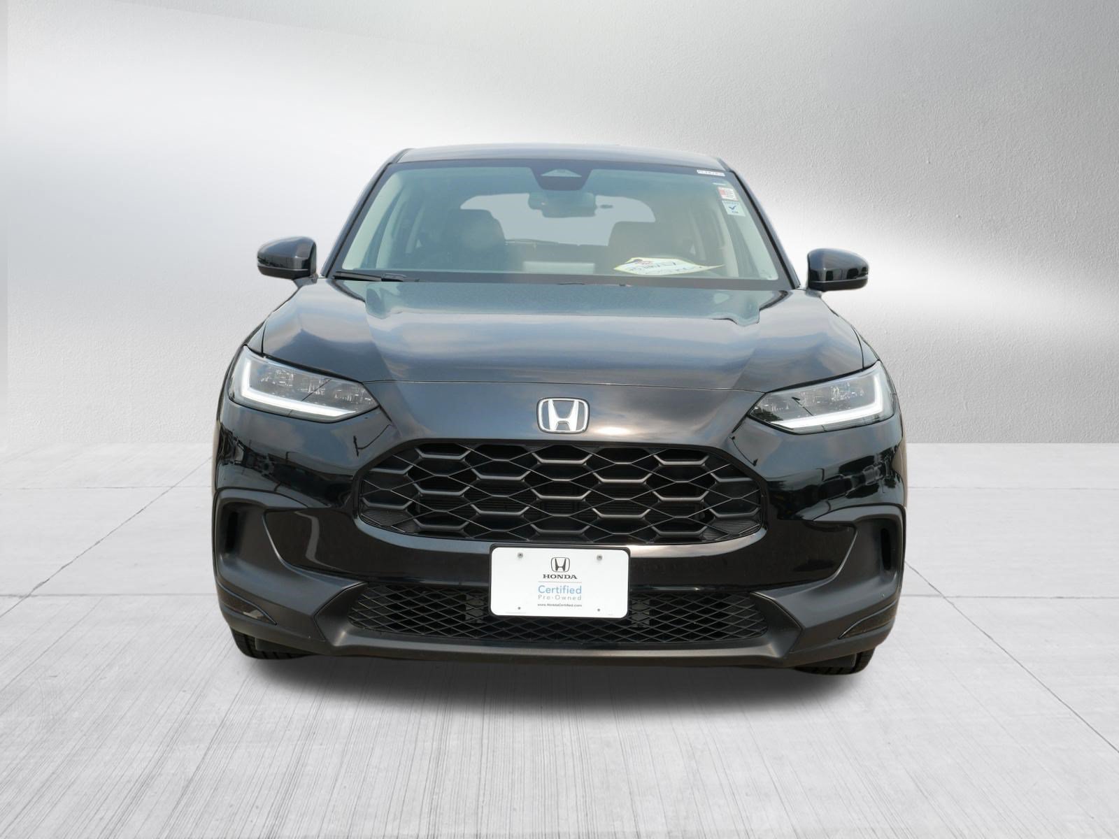 Certified 2025 Honda HR-V LX image 2