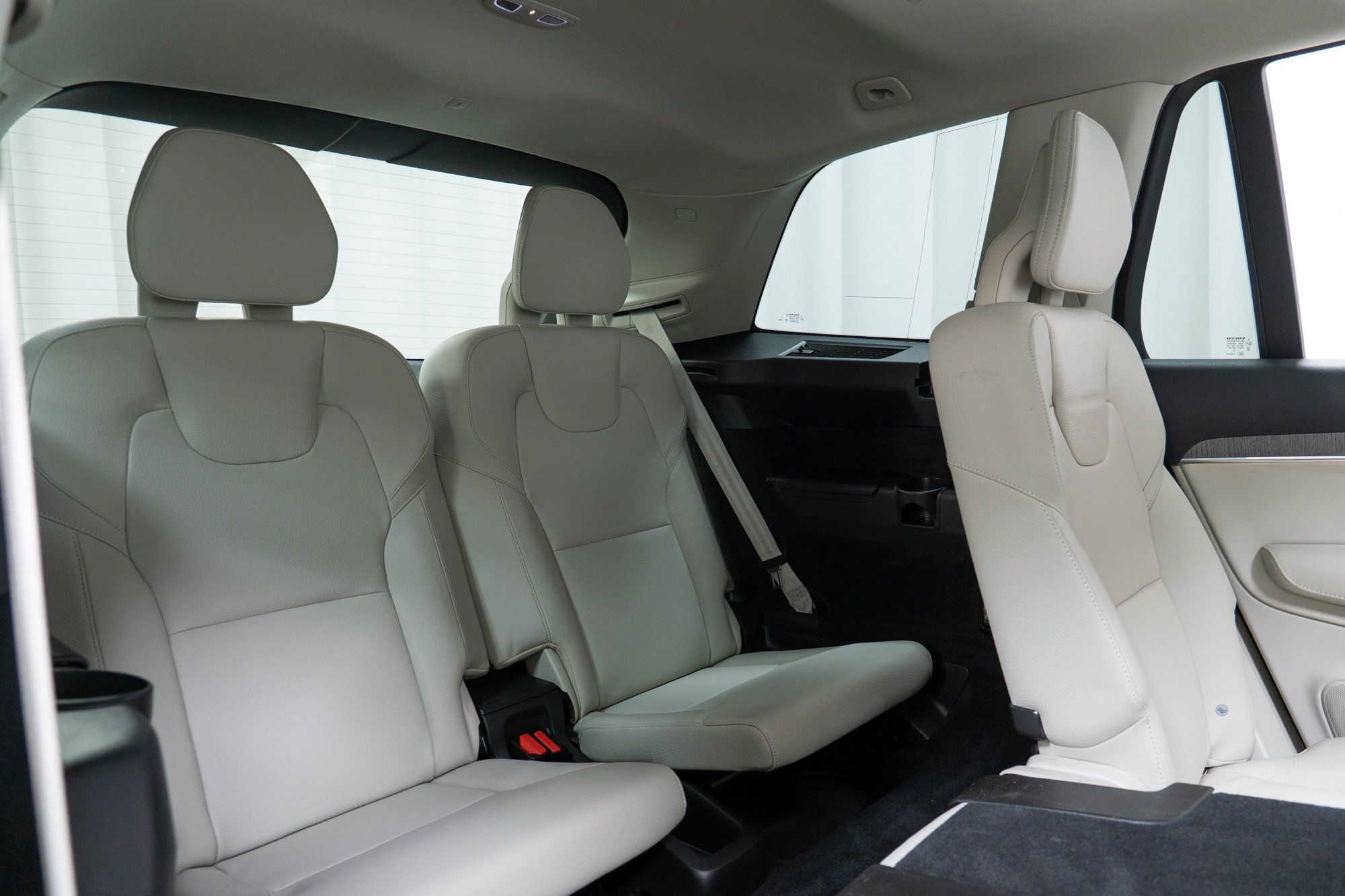 Certified 2023 Volvo XC90 B6 Plus w/ Protection Package Premier AWD/4WD image 25