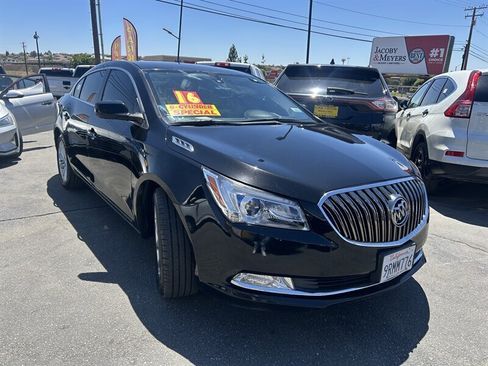Used 2016 Buick LaCrosse FWD image 31