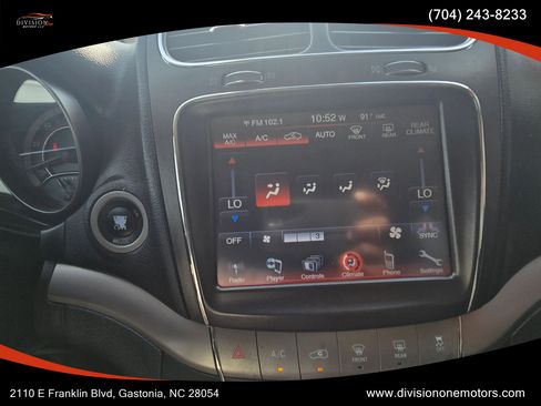 Used 2016 Dodge Journey Crossroad FWD image 12