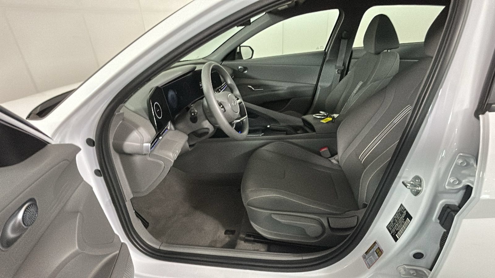 Certified 2024 Hyundai Elantra SEL FWD image 13