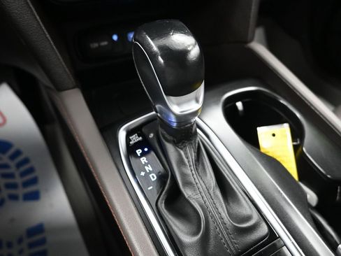 Used 2020 Hyundai Santa Fe Limited image 24