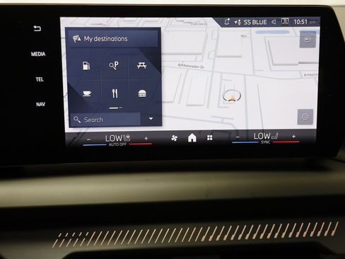 New 2026 BMW 228i xDrive w/ Premium Package image 10