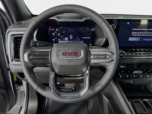 New 2026 GMC Canyon Elevation w/ Convenience Package RWD image 12