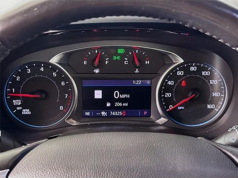 Used 2022 Chevrolet Traverse LT w/ LT Premium Package AWD/4WD image 14