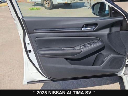 New 2025 Nissan Altima 2.5 SV image 14