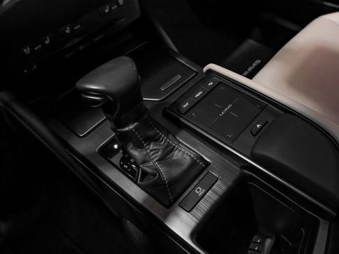 Used 2020 Lexus ES 350 w/ Premium Package image 32