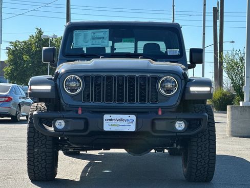 New 2026 Jeep Gladiator Rubicon image 9