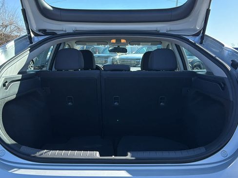 Used 2018 Hyundai Ioniq Blue image 25