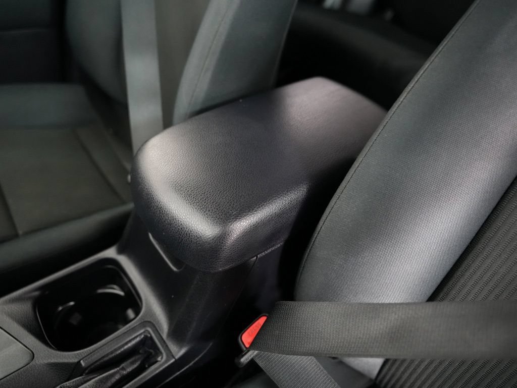 Used 2018 Toyota RAV4 LE w/ All Weather Liner Package AWD/4WD image 27