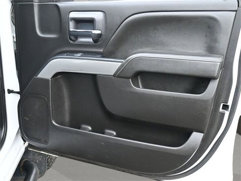 Used 2018 Chevrolet Silverado 3500 LT image 19