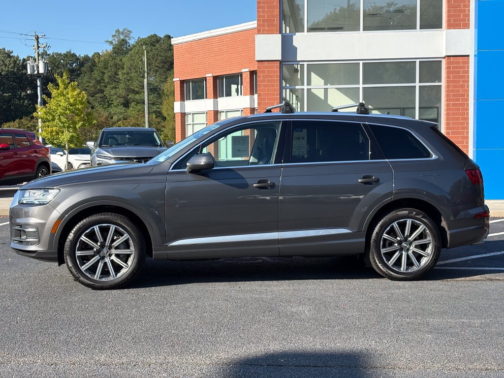 Used 2018 Audi Q7 3.0T Premium Plus w/ Premium Plus Package AWD/4WD image 2