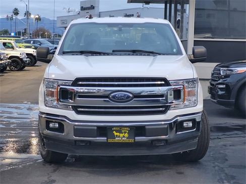 Used 2020 Ford F150 XLT image 2