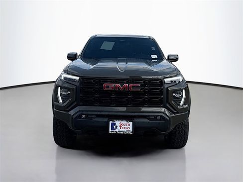 Used 2024 GMC Canyon Elevation w/ Elevation Premium Package image 2