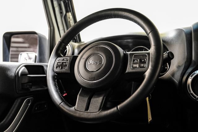 Used 2016 Jeep Wrangler Unlimited Sahara w/ Max Tow Package AWD/4WD image 19