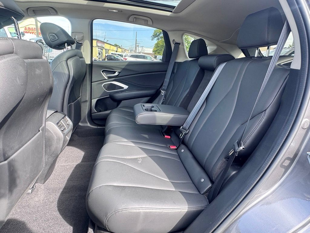 Used 2023 Acura RDX AWD image 16