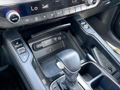 Used 2022 Kia Telluride SX FWD image 24