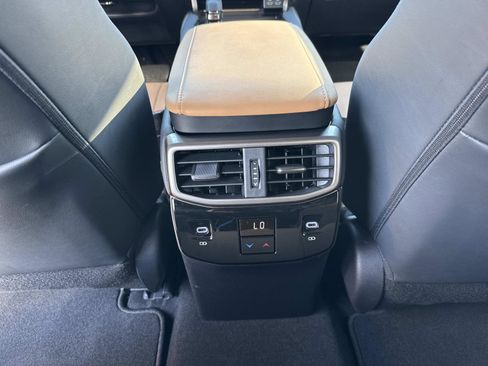 Used 2025 Lexus RX 350 FWD image 17