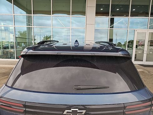 Used 2025 Chevrolet Traverse Z71 w/ Driver Confidence Package image 19