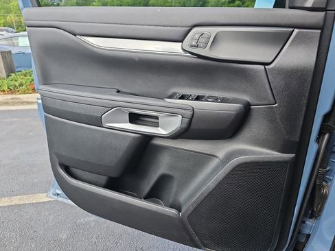 Used 2025 Ford Ranger Lariat w/ FX4 Off-Road Package image 25