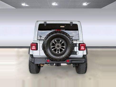 Used 2024 Jeep Wrangler Unlimited Rubicon 392 AWD/4WD image 10