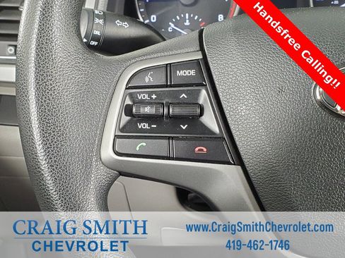 Used 2017 Hyundai Elantra SE w/ Cargo Package image 7