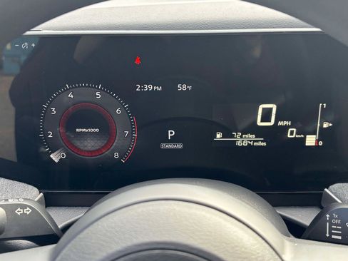 Used 2025 Nissan Kicks SV image 21