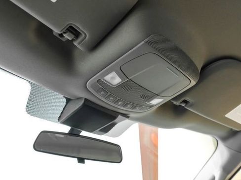 Used 2020 Ford F150 XLT image 35