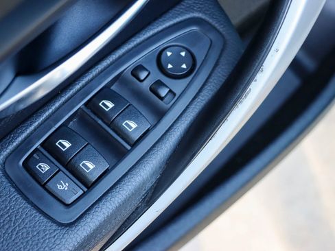 Used 2014 BMW 328i Gran Turismo xDrive image 14