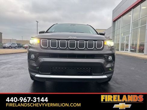Used 2022 Jeep Compass Limited image 2