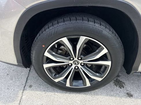Certified 2022 Lexus RX 350 FWD w/ Premium Package image 10