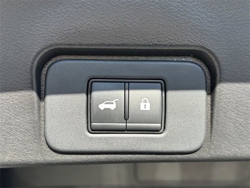 Certified 2023 Nissan Rogue SV w/ SV Premium B Package image 20