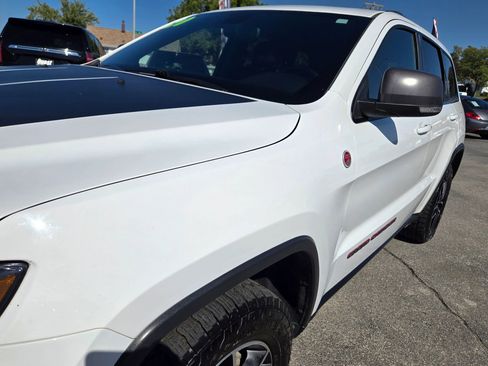 Used 2020 Jeep Grand Cherokee Trailhawk AWD/4WD image 22