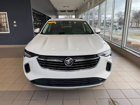 Used 2023 Buick Envision Essence image 3