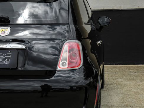 Used 2012 FIAT 500 Abarth w/ Safety & Convenience Pkg FWD image 33