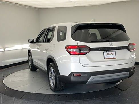 New 2025 Honda Pilot EX-L image 9