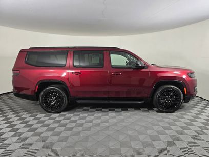 New 2025 Jeep Wagoneer L Series II w/ HD Trailer Tow Package w/25F