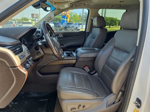 Used 2018 GMC Yukon Denali AWD/4WD image 5