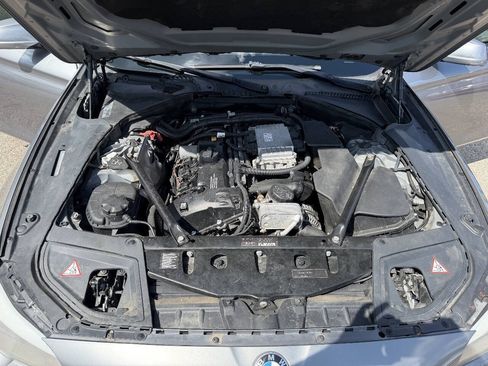 Used 2011 BMW 528i Sedan RWD image 18