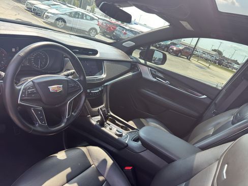 Used 2021 Cadillac XT5 Premium Luxury AWD/4WD image 26