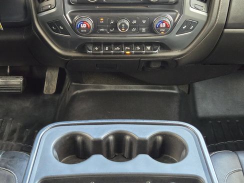 Used 2017 Chevrolet Silverado 2500 LTZ w/ Duramax Plus Package AWD/4WD image 20