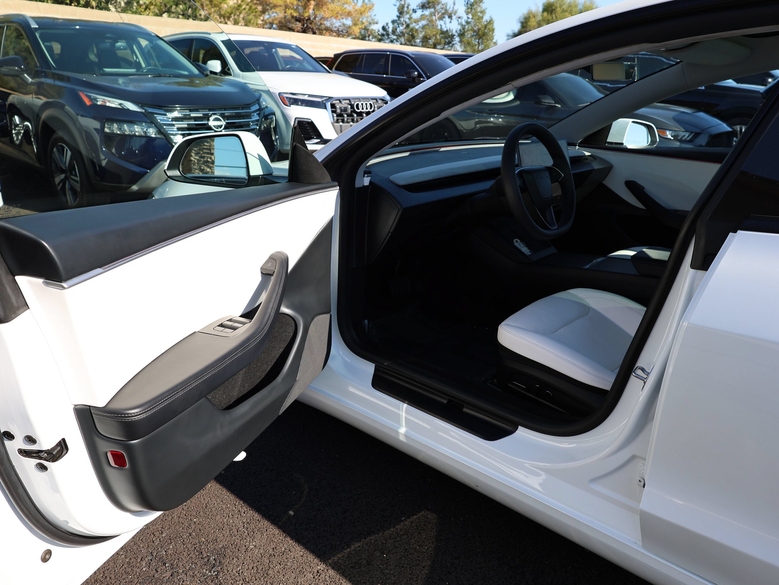 Used 2025 Tesla Model 3 Long Range RWD image 20
