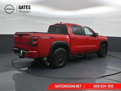 Used 2023 Nissan Frontier PRO-4X w/ Pro-4X Premium Package AWD/4WD image 2