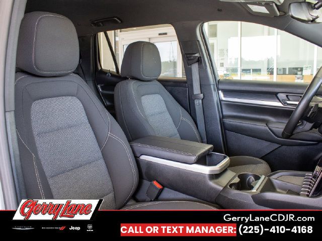 Used 2026 GMC Terrain Elevation FWD image 14