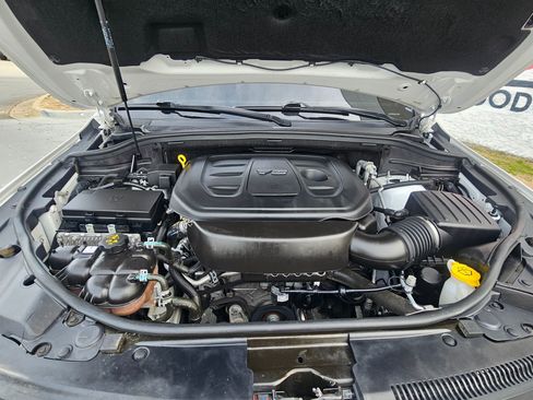 Used 2021 Jeep Grand Cherokee Laredo X image 30