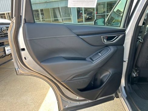 Used 2020 Subaru Forester Limited w/ Popular Package #3 AWD/4WD image 23