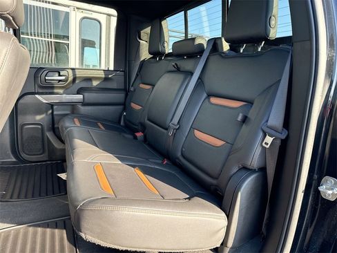 Used 2020 GMC Sierra 2500 AT4 w/ AT4 Premium Package image 15