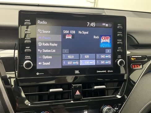 Used 2021 Toyota Camry XLE w/ Navigation Package AWD/4WD image 19