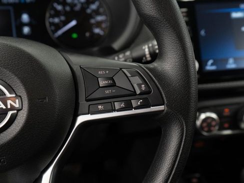 Used 2024 Nissan Kicks SV image 21