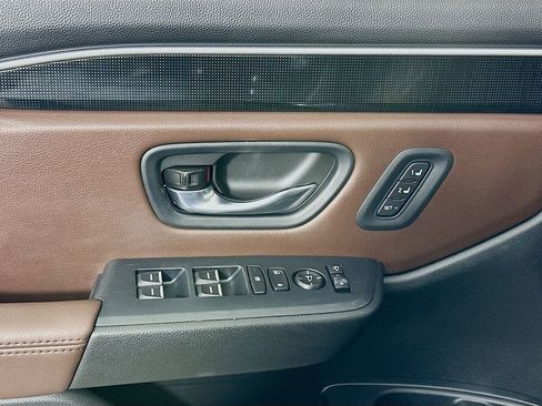 Certified 2024 Honda Pilot Elite image 18